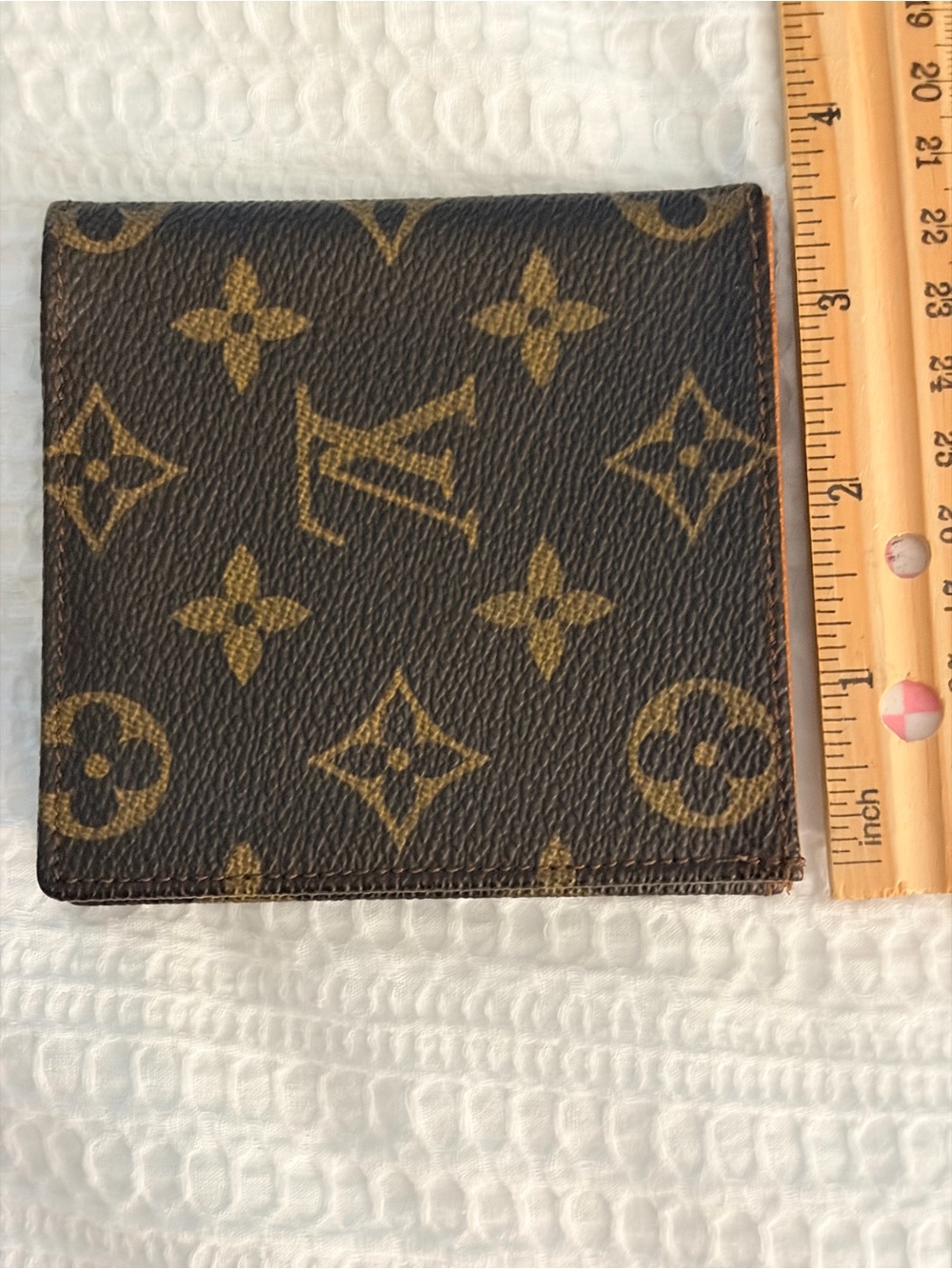 Vintage Louis Vuitton monogram bifold wallet - Picture 8 of 10